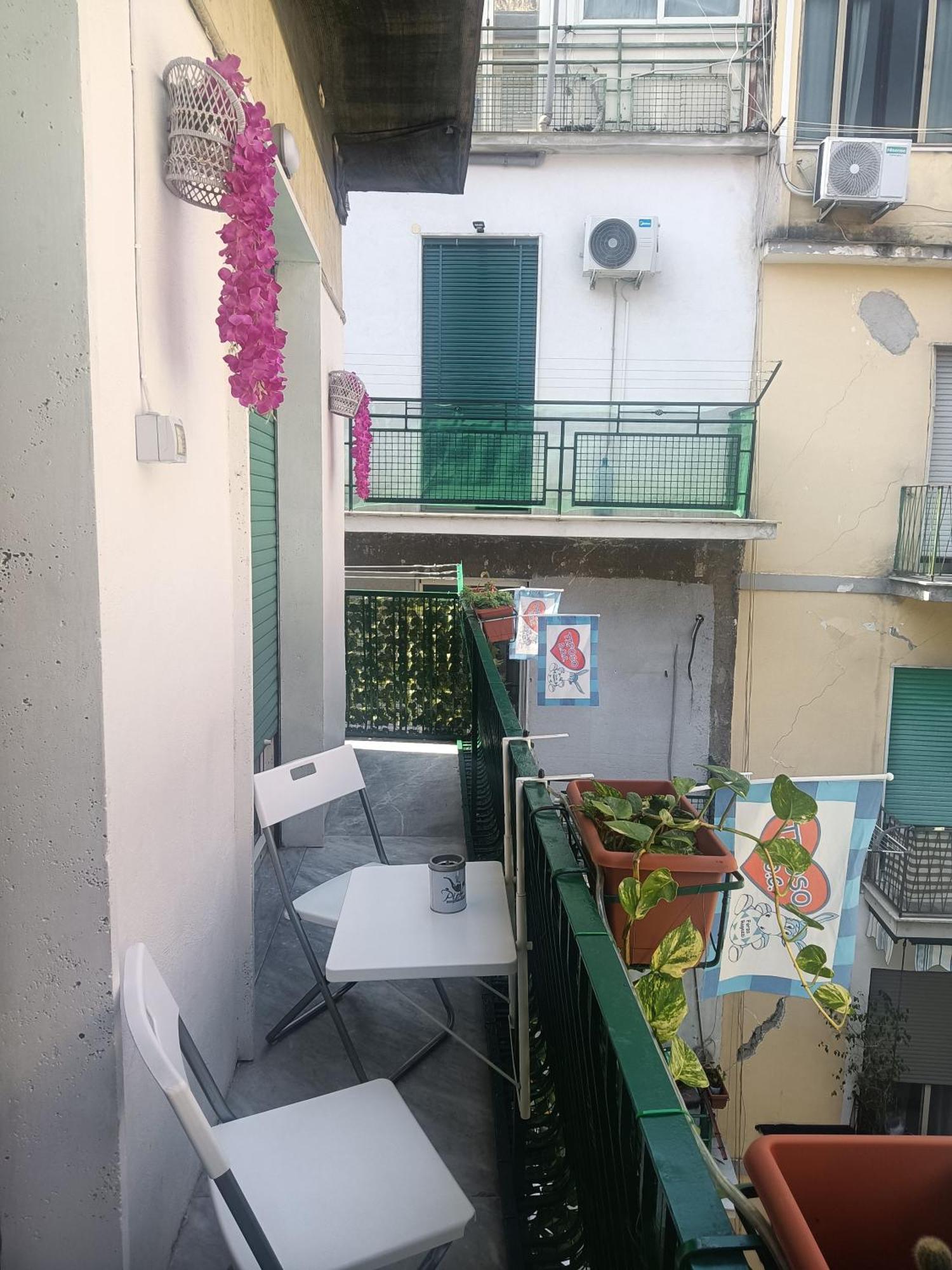 נאפולי Il Dubbio Ai Quartieri Spagnoli מראה חיצוני תמונה